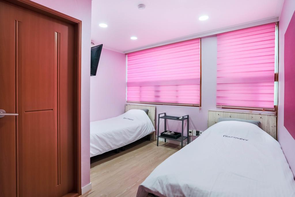 Discovery Busan Guesthouse Exteriör bild